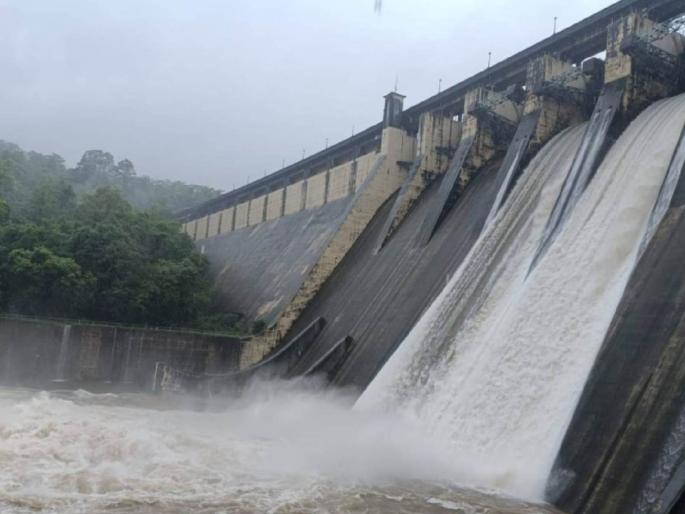 about eight percent water storage in central distribution supplying in mumbai | मुंबईला पुरवठा करणाऱ्या मध्य वैतरणात आठ टक्के पाणीसाठा about eight percent water storage in central distribution supplying in mumbai | मुंबईला पुरवठा करणाऱ्या मध्य वैतरणात आठ टक्के पाणीसाठा