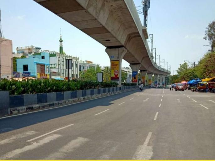 CoronaVirus Lockdown News Strict restrictions on weekends not complete lockdown | CoronaVirus Lockdown News: वीकेंडला कडक निर्बंधच, संपूर्ण लॉकडाऊन नाही CoronaVirus Lockdown News Strict restrictions on weekends not complete lockdown | CoronaVirus Lockdown News: वीकेंडला कडक निर्बंधच, संपूर्ण लॉकडाऊन नाही