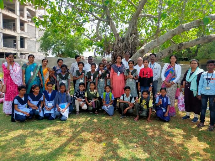 mahadeep competitive examination for rural students, Zilla Parishad's first experiment in Maharashtra | उजेडाच्या आशेने उजळले चारशे ‘महादीप’, जिल्हा परिषदेचा महाराष्ट्रात पहिलाच प्रयोग mahadeep competitive examination for rural students, Zilla Parishad's first experiment in Maharashtra | उजेडाच्या आशेने उजळले चारशे ‘महादीप’, जिल्हा परिषदेचा महाराष्ट्रात पहिलाच प्रयोग