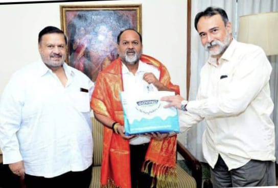 mohite patil village visits in madha when will bjp remove the resentment | माढ्यात मोहिते-पाटील यांच्या गावभेटी; भाजप नाराजी दूर कधी करणार? mohite patil village visits in madha when will bjp remove the resentment | माढ्यात मोहिते-पाटील यांच्या गावभेटी; भाजप नाराजी दूर कधी करणार?