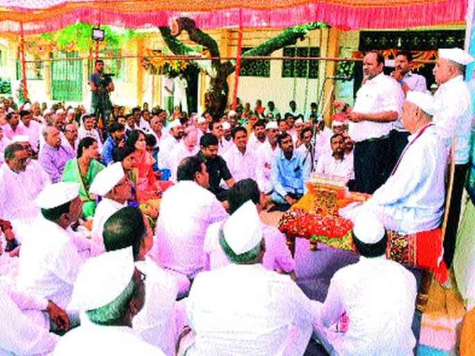 The realization of social awakening is the true God - Mahadev Jankar | सामाजिक प्रबोधन करणे हीच खरी ईश्वरसेवा- महादेव जानकर The realization of social awakening is the true God - Mahadev Jankar | सामाजिक प्रबोधन करणे हीच खरी ईश्वरसेवा- महादेव जानकर