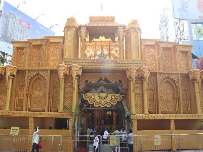 It is the turn of the devotees of Adishakti! Navratri festival begins crowd in Goddess temples | Pune Navratri: आदिशक्तीच्या दारी भाविकांची बारी! नवरात्र महोत्सवाला प्रारंभ, देवीच्या मंदिरांमध्ये गर्दी It is the turn of the devotees of Adishakti! Navratri festival begins crowd in Goddess temples | Pune Navratri: आदिशक्तीच्या दारी भाविकांची बारी! नवरात्र महोत्सवाला प्रारंभ, देवीच्या मंदिरांमध्ये गर्दी