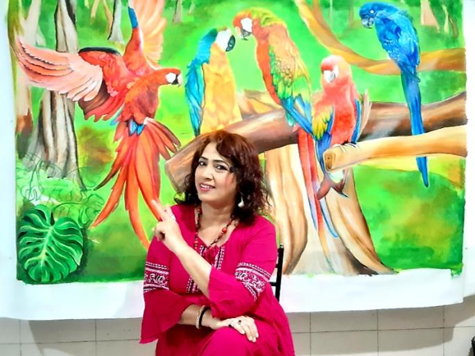 Kandivali's Mahalaxmi Rumley painting the canvas in a lockdown in a world of parties | लॉकडाऊनमध्ये कॅनव्हास पेंटिंग करत कांदिवलीची महालक्ष्मी रमली पक्ष्यांच्या विश्वात Kandivali's Mahalaxmi Rumley painting the canvas in a lockdown in a world of parties | लॉकडाऊनमध्ये कॅनव्हास पेंटिंग करत कांदिवलीची महालक्ष्मी रमली पक्ष्यांच्या विश्वात