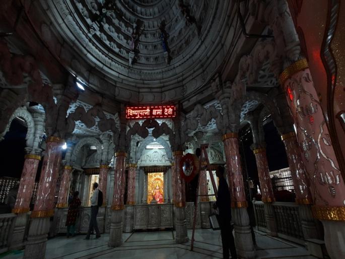 Navratri festival in jubilation after two years; Goddess temples in Pune are ready | Navratri Festival 2022: नवरात्रोत्सव दोन वर्षांनंतर जल्लोषात; पुण्यातील देवीची मंदिरे सज्ज