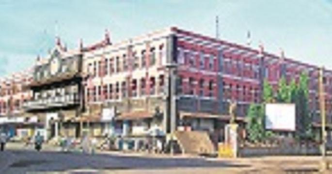 The work of municipal corporation is done by Kolhapur Agent | नगररचना विभागाचे कामकाज कोल्हापूर एजंटांमार्फत The work of municipal corporation is done by Kolhapur Agent | नगररचना विभागाचे कामकाज कोल्हापूर एजंटांमार्फत