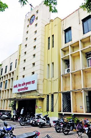 All party sharers in Shrikhand of Sangli plot | सांगलीत भूखंडाच्या श्रीखंडात सर्वपक्षीय वाटेकरी