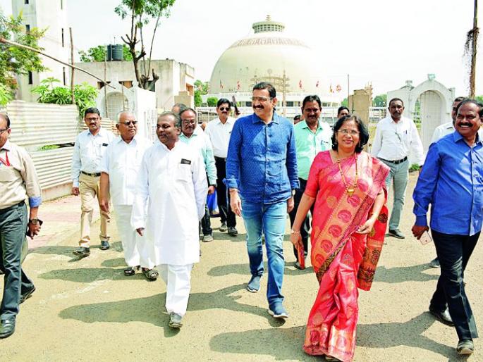 Direct the Mayor: Complete the incomplete works of Dikshabhoomi immediately | महापौरांचे निर्देश : दीक्षाभूमी येथील अपूर्ण कामे तात्काळ पूर्ण करा Direct the Mayor: Complete the incomplete works of Dikshabhoomi immediately | महापौरांचे निर्देश : दीक्षाभूमी येथील अपूर्ण कामे तात्काळ पूर्ण करा