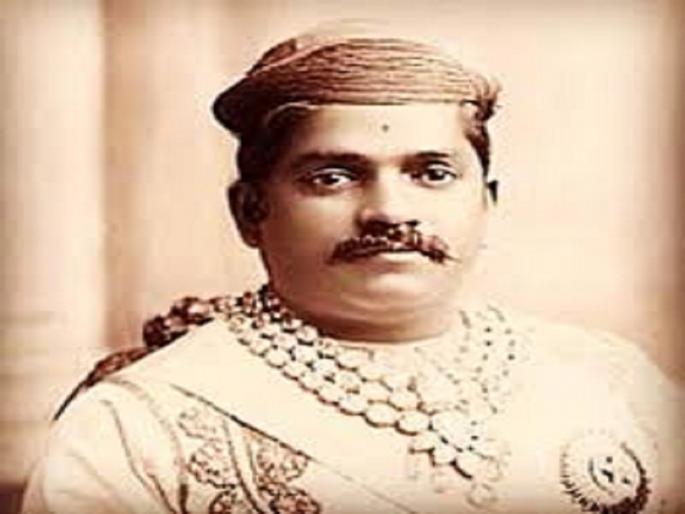 Maharashtra government's 25 block projects on Sayajirao Gaikwad; The publication of the first 12 volumes in Baroda in the hands of the Chief Minister | महाराष्ट्र शासनाचा सयाजीराव गायकवाडांवर २५ खंडांचा प्रकल्प; पहिल्या १२ खंडांचे बडोद्यात मुख्यमंत्र्यांच्या हस्ते प्रकाशन Maharashtra government's 25 block projects on Sayajirao Gaikwad; The publication of the first 12 volumes in Baroda in the hands of the Chief Minister | महाराष्ट्र शासनाचा सयाजीराव गायकवाडांवर २५ खंडांचा प्रकल्प; पहिल्या १२ खंडांचे बडोद्यात मुख्यमंत्र्यांच्या हस्ते प्रकाशन