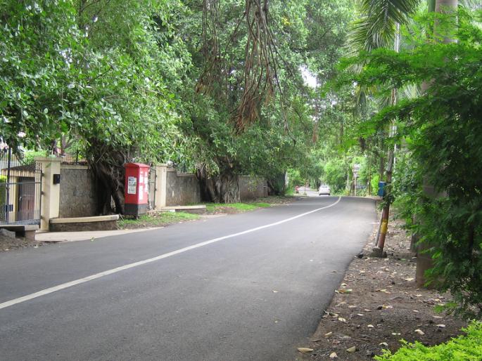 File of Maharajganj road from Nagpur Municipal Corporation disappeared | नागपूर मनपाची महाराजबाग रस्त्याची फाईल गायब File of Maharajganj road from Nagpur Municipal Corporation disappeared | नागपूर मनपाची महाराजबाग रस्त्याची फाईल गायब