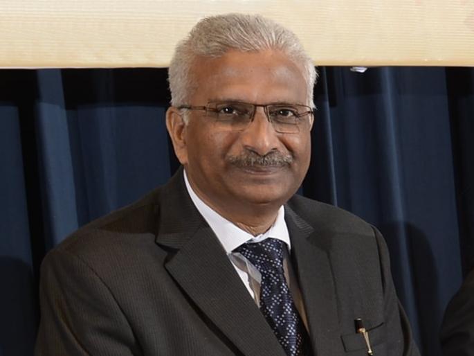 Social media should be used for constructive use - Ashutosh Kumbhoni | सोशल मीडियाचा वापर विधायक वापरासाठी व्हावा - महाधिवक्ता आशुतोष कुंभकोणी Social media should be used for constructive use - Ashutosh Kumbhoni | सोशल मीडियाचा वापर विधायक वापरासाठी व्हावा - महाधिवक्ता आशुतोष कुंभकोणी