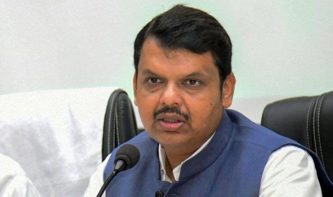 Enough of what you said in the tweet! Fadnavis's reaction to Malik's allegation | ट्विटमध्ये आपण म्हटले तेच पुरेसे ! मलिक यांच्या आरोपावर फडणवीसांची प्रतिक्रिया Enough of what you said in the tweet! Fadnavis's reaction to Malik's allegation | ट्विटमध्ये आपण म्हटले तेच पुरेसे ! मलिक यांच्या आरोपावर फडणवीसांची प्रतिक्रिया