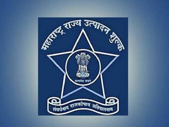 Goods worth 1 crore including foreign liquor seized in Talegaon State Excise Department action | Pune : तळेगावात विदेशी मद्यासह १ कोटीचा मुद्देमाल जप्त; राज्य उत्पादन शुल्क विभागाची कारवाई Goods worth 1 crore including foreign liquor seized in Talegaon State Excise Department action | Pune : तळेगावात विदेशी मद्यासह १ कोटीचा मुद्देमाल जप्त; राज्य उत्पादन शुल्क विभागाची कारवाई