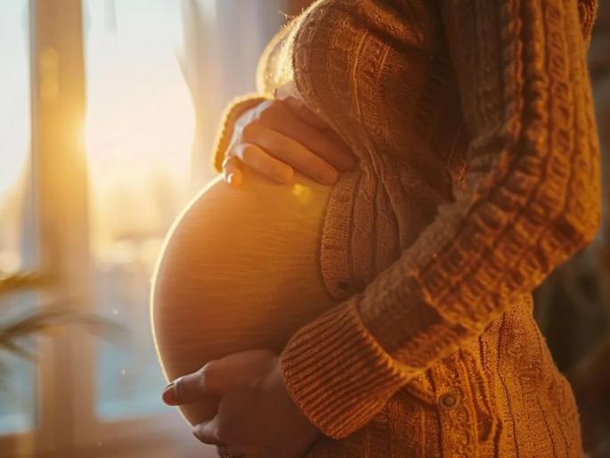 2.5 percent of women in India give birth to babies without any training, what is the situation in Maharashtra? | चिंताजनक! कोणतेही प्रशिक्षण नसलेल्यांकडून भारतात २.५ टक्के महिलांची होतेय प्रसूती, महाराष्ट्रात स्थिती काय? 2.5 percent of women in India give birth to babies without any training, what is the situation in Maharashtra? | चिंताजनक! कोणतेही प्रशिक्षण नसलेल्यांकडून भारतात २.५ टक्के महिलांची होतेय प्रसूती, महाराष्ट्रात स्थिती काय?