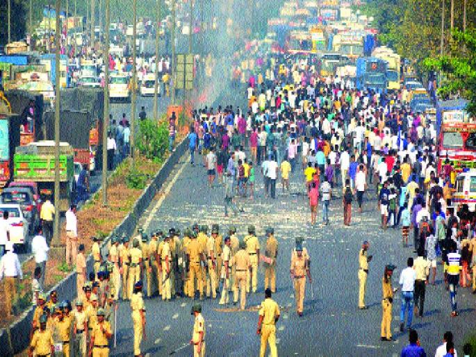  Karegaon-Bhima crisis; Stressful peace in the state of Mumbai, Mumbai | कोरेगाव-भीमा घटनेचे पडसाद ; मुंबई, राज्यात तणावपूर्ण शांतता, प्रकाश आंबेडकरांची आज महाराष्ट्र बंदची हाक