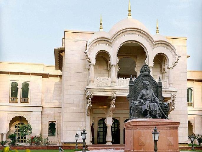 canteen in maharashtra sadan hastily closed will challenge the action in court | महाराष्ट्र सदनातील कँटीन तडकाफडकी बंद; कारवाईला न्यायालयात आव्हान देणार canteen in maharashtra sadan hastily closed will challenge the action in court | महाराष्ट्र सदनातील कँटीन तडकाफडकी बंद; कारवाईला न्यायालयात आव्हान देणार