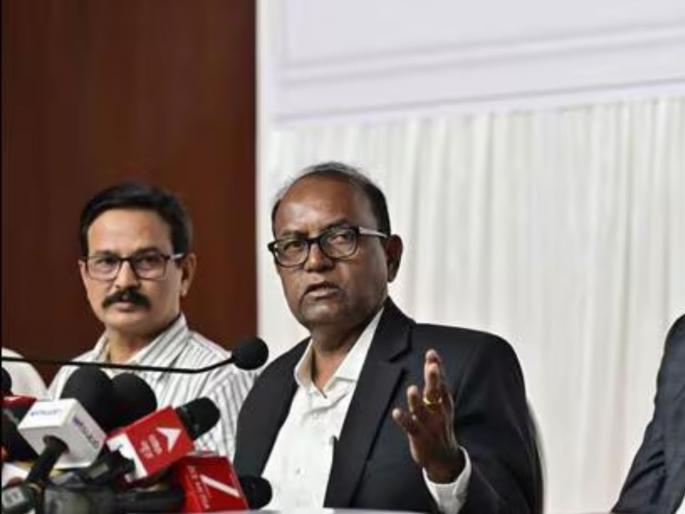 Editorial: Cloud of objections against the Commission! There will be a question mark on its credibility | अग्रलेख: आयोगावर आक्षेपांचे ढग! विश्वासार्हतेवर प्रश्नचिन्ह तर येणारच