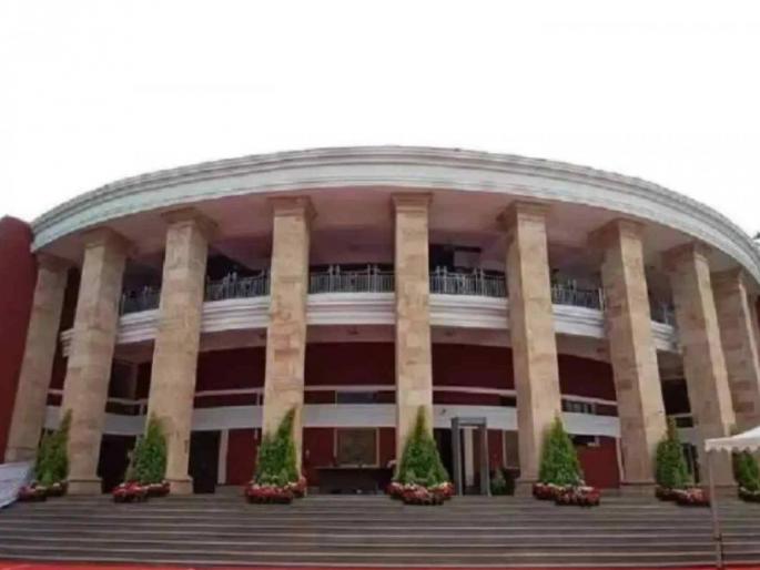 Winter Session Maharashtra Ruling party and opposition face off over the issue of opposition leader; Government criticizes that 'Mavia' is only concerned about the chair | विरोधी पक्षनेतेपद मुद्यावरून सत्ताधारी-विरोधक आमनेसामने; ‘मविआ’ला खुर्चीचीच चिंता असल्याची सरकारची टीका Winter Session Maharashtra Ruling party and opposition face off over the issue of opposition leader; Government criticizes that 'Mavia' is only concerned about the chair | विरोधी पक्षनेतेपद मुद्यावरून सत्ताधारी-विरोधक आमनेसामने; ‘मविआ’ला खुर्चीचीच चिंता असल्याची सरकारची टीका