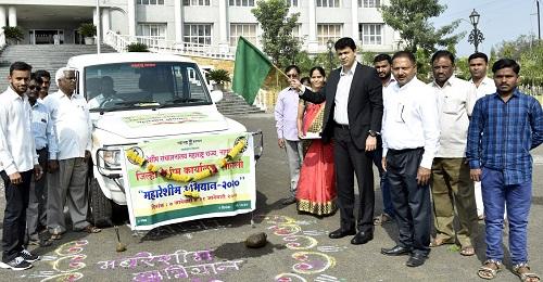 The maximum number of farmers should be involved in the cultivation of mulberry: Dr. Abhijit Choudhary | तुती लागवडीसाठी जास्तीत जास्त शेतकऱ्यांनी सहभाग नोंदवावा : डॉ. अभिजीत चौधरी The maximum number of farmers should be involved in the cultivation of mulberry: Dr. Abhijit Choudhary | तुती लागवडीसाठी जास्तीत जास्त शेतकऱ्यांनी सहभाग नोंदवावा : डॉ. अभिजीत चौधरी