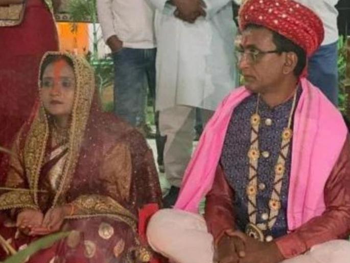 bahubali ashok mahato married for lok sabha ticket wife will fight against lalan singh bihar | Ashok Mahato : लोकसभेच्या तिकीटासाठी 62व्या वर्षी केलं लग्न; आता पत्नी लढवणार निवडणूक bahubali ashok mahato married for lok sabha ticket wife will fight against lalan singh bihar | Ashok Mahato : लोकसभेच्या तिकीटासाठी 62व्या वर्षी केलं लग्न; आता पत्नी लढवणार निवडणूक