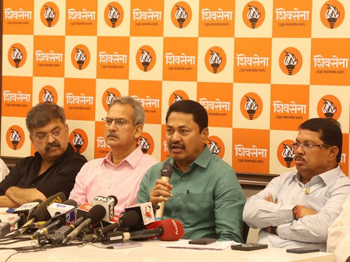 dispute in Mvia discussion broke down; Verbal war between Raut and Patole, complaint directly reached Delhi | मविआत 'वाद' वाटप, चर्चा खोळंबली; राऊत-पटोले यांच्यात शाब्दिक वॉर, थेट दिल्ली दरबारी पोहोचली तक्रार! dispute in Mvia discussion broke down; Verbal war between Raut and Patole, complaint directly reached Delhi | मविआत 'वाद' वाटप, चर्चा खोळंबली; राऊत-पटोले यांच्यात शाब्दिक वॉर, थेट दिल्ली दरबारी पोहोचली तक्रार!