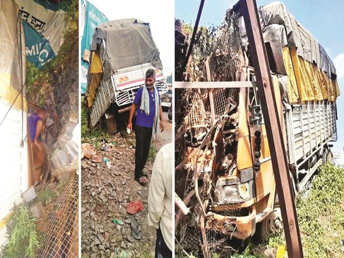 Tempo fell off the bridge into the valley; The trapped driver was rescued by the police | डोळा लागला अन् टेम्पो पुलावरून दरीत घसरला; अडकलेल्या चालकास पोलिसांनी वाचवले Tempo fell off the bridge into the valley; The trapped driver was rescued by the police | डोळा लागला अन् टेम्पो पुलावरून दरीत घसरला; अडकलेल्या चालकास पोलिसांनी वाचवले