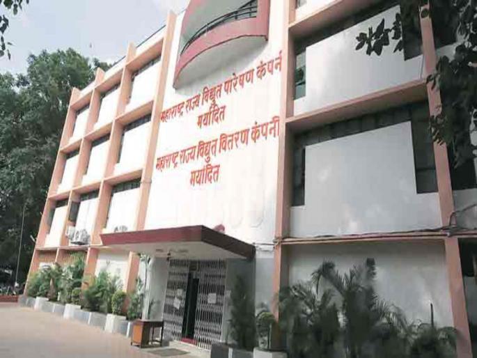 Pune at the forefront of Mahavitaran Go Green scheme Reached the milestone of lakhs | महावितरणच्या ‘गो-ग्रीन’ योजनेत पुणे राज्यात आघाडीवर; गाठला लाखांचा टप्पा Pune at the forefront of Mahavitaran Go Green scheme Reached the milestone of lakhs | महावितरणच्या ‘गो-ग्रीन’ योजनेत पुणे राज्यात आघाडीवर; गाठला लाखांचा टप्पा