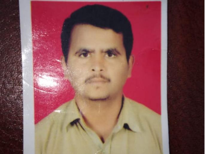 MSEDCL employee died due to electric shock in the sangvi | विद्युत रोहित्राच्या दुरुस्तीसाठी आलेल्या महावितरणच्या कर्मचाऱ्याचा विजेच्या धक्क्याने मृत्यू;सांगवीतील घटना MSEDCL employee died due to electric shock in the sangvi | विद्युत रोहित्राच्या दुरुस्तीसाठी आलेल्या महावितरणच्या कर्मचाऱ्याचा विजेच्या धक्क्याने मृत्यू;सांगवीतील घटना