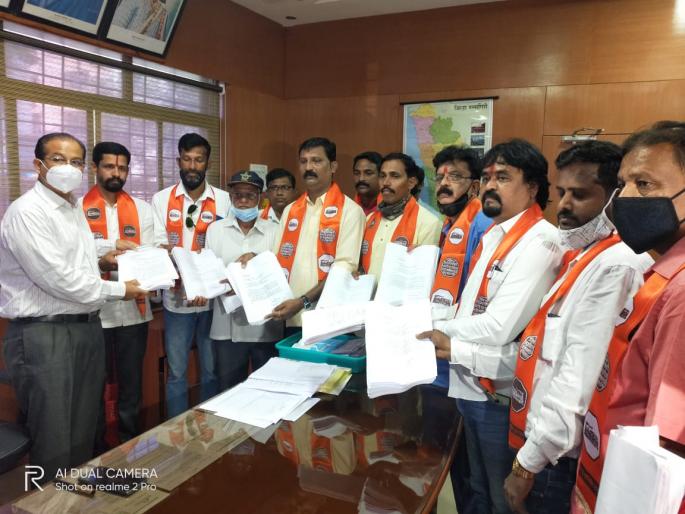 You don't want electricity, MNS agitation for power amnesty | तुमची वीजच नको मोहीम, वीजमाफीसाठी मनसेचे आंदोलन You don't want electricity, MNS agitation for power amnesty | तुमची वीजच नको मोहीम, वीजमाफीसाठी मनसेचे आंदोलन