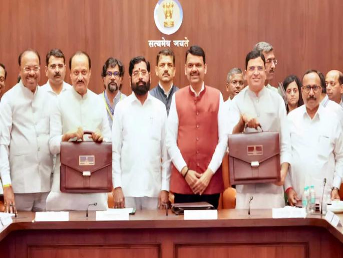 Editorial on burden of popular schemes made government is falling on the state exchequer | अग्रलेख: वर्षाव की व्हिजन? देणारे महायुतीचे सरकार बनले घेणारे Editorial on burden of popular schemes made government is falling on the state exchequer | अग्रलेख: वर्षाव की व्हिजन? देणारे महायुतीचे सरकार बनले घेणारे