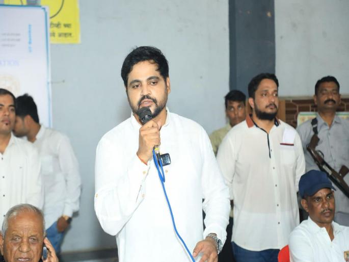 Maharashtra Election 2024 - The controversy of the Mahayuti in Kalyan East; Mahesh Gaikwad preparing to contest elections against BJP Sulbha Gaikwad | कल्याण पूर्वेत महायुतीचा वाद विकोपाला; महेश गायकवाड निवडणूक लढण्याच्या तयारीत Maharashtra Election 2024 - The controversy of the Mahayuti in Kalyan East; Mahesh Gaikwad preparing to contest elections against BJP Sulbha Gaikwad | कल्याण पूर्वेत महायुतीचा वाद विकोपाला; महेश गायकवाड निवडणूक लढण्याच्या तयारीत