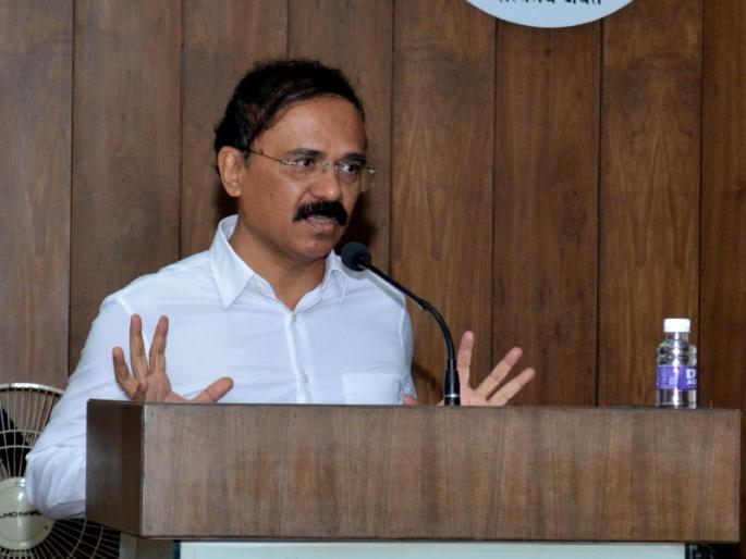 law act breakers persons hands and legs should be broken : Mahesh jhagade | कायदा तोडणाऱ्यांचे हात पाय तोडले पाहिजे : महेश झगडे law act breakers persons hands and legs should be broken : Mahesh jhagade | कायदा तोडणाऱ्यांचे हात पाय तोडले पाहिजे : महेश झगडे