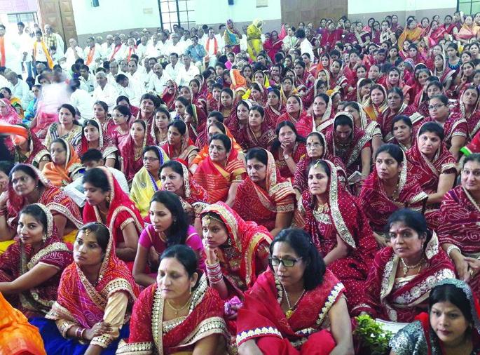 Jai Mahesh's hail came in the city of Washim | जय महेशच्या जयघोषाने वाशिम नगरी दुमदुमली Jai Mahesh's hail came in the city of Washim | जय महेशच्या जयघोषाने वाशिम नगरी दुमदुमली