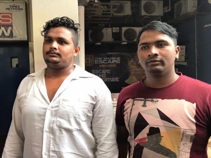 Kamla Mill Compound Accident: 'Mahesh' who saved 200 people from Agnithandav | कमला मिल कम्पाऊंडमधील अग्नितांडवातून 200 जणांना वाचवणारा 'महेश' Kamla Mill Compound Accident: 'Mahesh' who saved 200 people from Agnithandav | कमला मिल कम्पाऊंडमधील अग्नितांडवातून 200 जणांना वाचवणारा 'महेश'