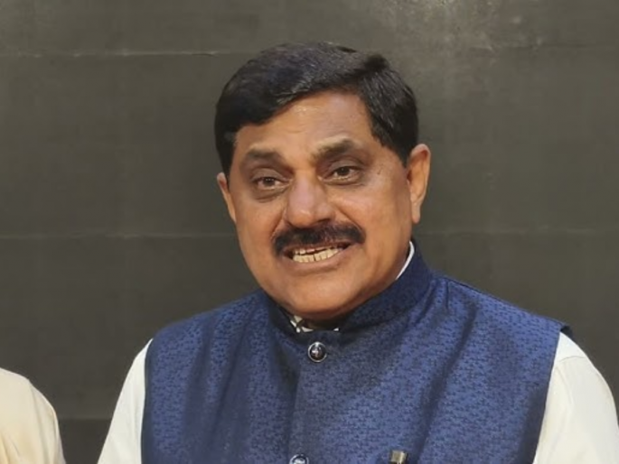 BJP Ulhasnagar Apologizes After Workers Blacken Ex-Chief's Photo; Show-Cause Notices Issued to Miscreants | Ulhasnagar: पक्षांतर करणाऱ्यांच्या फोटोला आधी फासले काळे; नंतर सन्मानाने स्थान! BJP Ulhasnagar Apologizes After Workers Blacken Ex-Chief's Photo; Show-Cause Notices Issued to Miscreants | Ulhasnagar: पक्षांतर करणाऱ्यांच्या फोटोला आधी फासले काळे; नंतर सन्मानाने स्थान!