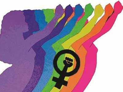 Due to illiteracy | अमळनेरातील भाटे भगिणींची भूतदया Due to illiteracy | अमळनेरातील भाटे भगिणींची भूतदया