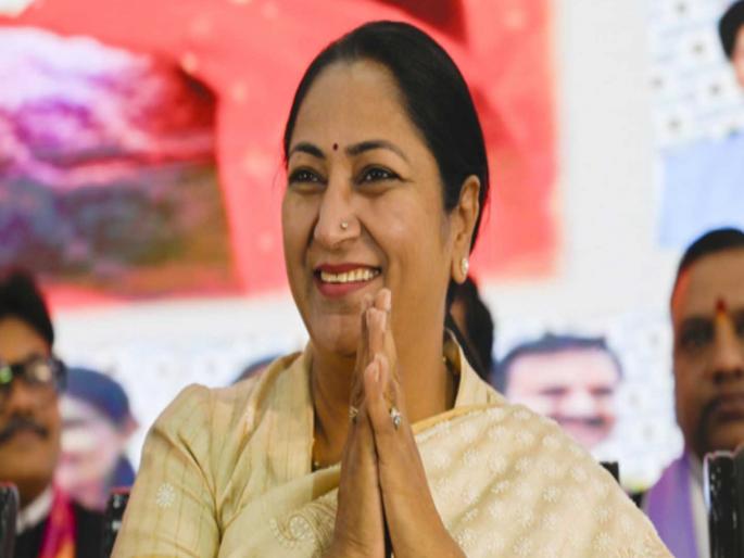 CM Rekha Gupta announced the implementation of the Mahila Samriddhi Yojana in Delhi for women from economically weaker sections | राजधानीतील लाडक्या बहिणींना मिळणार २५०० रु.