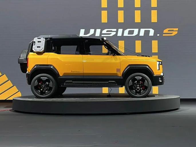 Mahindra's new 'mid-size' SUV is coming to compete with Creta This will be its design and features | Creta ला टक्कर देण्यासाठी येतेय Mahindra ची नवी 'मिड-साईज' SUV; असे असेल डिझाईन अन् खासियत Mahindra's new 'mid-size' SUV is coming to compete with Creta This will be its design and features | Creta ला टक्कर देण्यासाठी येतेय Mahindra ची नवी 'मिड-साईज' SUV; असे असेल डिझाईन अन् खासियत