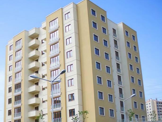 Mahul's house sale stalled, process likely to start in October: Retired employees also have chance to apply | माहुलच्या घरांची विक्री रखडलेलीच, ऑक्टोबरमध्ये प्रक्रिया सुरू होण्याची शक्यता : निवृत्त कर्मचाऱ्यांनाही अर्ज करण्याची संधी Mahul's house sale stalled, process likely to start in October: Retired employees also have chance to apply | माहुलच्या घरांची विक्री रखडलेलीच, ऑक्टोबरमध्ये प्रक्रिया सुरू होण्याची शक्यता : निवृत्त कर्मचाऱ्यांनाही अर्ज करण्याची संधी