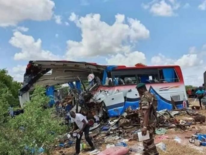 mali bus accident 31 people dead after bus plunges off bridge | नदीवरील पुलावरून कोसळून बसचा भीषण अपघात! ३१ जणांचा दुर्दैवी मृत्यू mali bus accident 31 people dead after bus plunges off bridge | नदीवरील पुलावरून कोसळून बसचा भीषण अपघात! ३१ जणांचा दुर्दैवी मृत्यू