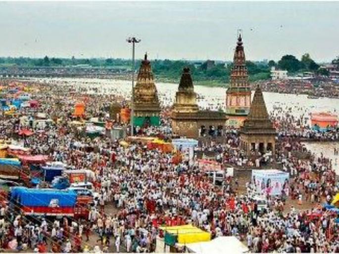 Vakhri market full of Pandharpur, 3 thousand animals filed, more than 10 crores turnover | पंढरपूरातील वाखरी बाजारतळ फुलला, ३ हजार जनावरे दाखल, १० कोटींपेक्षा जास्त उलाढाल Vakhri market full of Pandharpur, 3 thousand animals filed, more than 10 crores turnover | पंढरपूरातील वाखरी बाजारतळ फुलला, ३ हजार जनावरे दाखल, १० कोटींपेक्षा जास्त उलाढाल