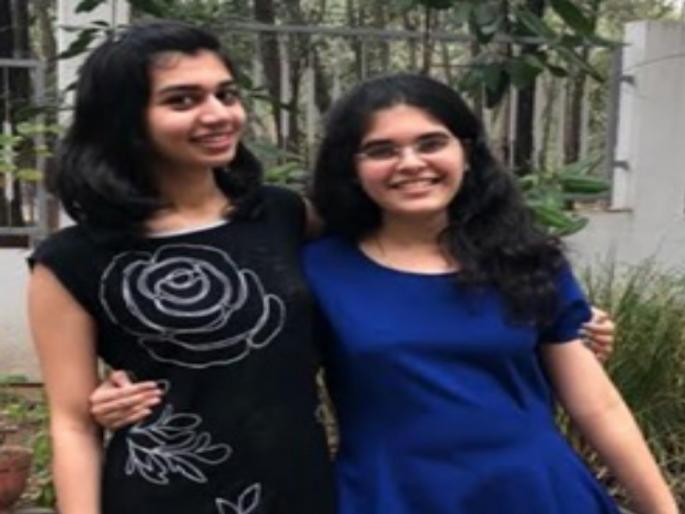 IAS scholarship to two students of pune university | सावित्रीबाई फुले पुणे विद्यापीठाच्या दाेन विद्यार्थीनींना अायएएस शिष्यवृत्ती IAS scholarship to two students of pune university | सावित्रीबाई फुले पुणे विद्यापीठाच्या दाेन विद्यार्थीनींना अायएएस शिष्यवृत्ती