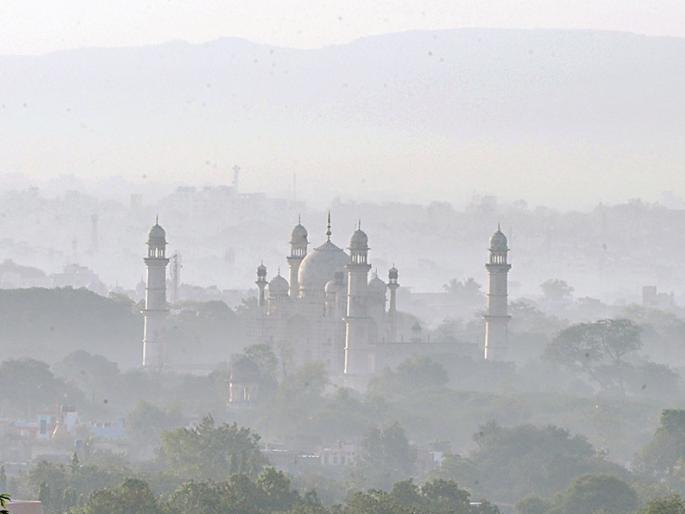 Cold wave sweeps again in Aurangabad; Temperatures below 10.8 degrees | औरंगाबादमध्ये थंडीचा कडाका पुन्हा वाढला; तापमान १०.८ अंशांखाली 