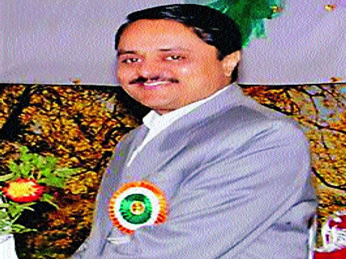 'Team Building' among the youth who are increasingly humorous - Makrand Tillulu | हास्ययोगाने वाढतेय तरुणांमध्ये ‘टीम बिल्डिंग’ - मकरंद टिल्लू  'Team Building' among the youth who are increasingly humorous - Makrand Tillulu | हास्ययोगाने वाढतेय तरुणांमध्ये ‘टीम बिल्डिंग’ - मकरंद टिल्लू