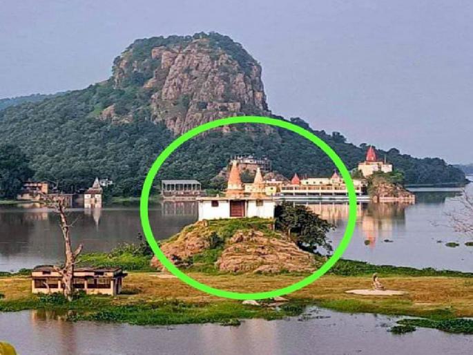 administration bans worship at Mahudi Bhathandi temple, anger among devotees | मौदी भातहांडी मंदिरात पूजा करण्यास प्रशासनाचा मज्जाव, भाविकांमध्ये असंतोष