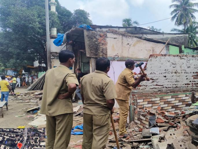 Hammer on 39 constructions to solve traffic congestion in Malad | मालाडमधील वाहतूक कोंडी सोडवण्यासाठी 39 बांधकामांवर हातोडा Hammer on 39 constructions to solve traffic congestion in Malad | मालाडमधील वाहतूक कोंडी सोडवण्यासाठी 39 बांधकामांवर हातोडा