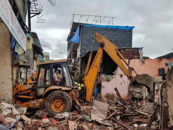 Mumbai Building Collapse 11 dead 7 injured as residential building collapses in Malad West | Mumbai Building Collapse: मुंबई इमारत दुर्घटनेतील मृतांची नावं; दीड वर्षाच्या बालिकेसह ८ मुलांचा समावेश Mumbai Building Collapse 11 dead 7 injured as residential building collapses in Malad West | Mumbai Building Collapse: मुंबई इमारत दुर्घटनेतील मृतांची नावं; दीड वर्षाच्या बालिकेसह ८ मुलांचा समावेश