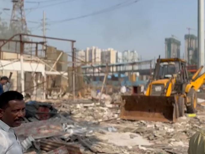 A Vedic theme park on the lines of Noida will be built in Malad | नोएडाच्या धर्तीवर मालाड मध्ये साकारणार पाहिले वैदिक थीम पार्क A Vedic theme park on the lines of Noida will be built in Malad | नोएडाच्या धर्तीवर मालाड मध्ये साकारणार पाहिले वैदिक थीम पार्क