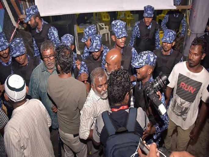 Media slug in Maldives: Two Indian journalists arrested | मालदीवमध्ये प्रसारमाध्यमांची मुस्कटदाबी : दोन भारतीय पत्रकारांना अटक