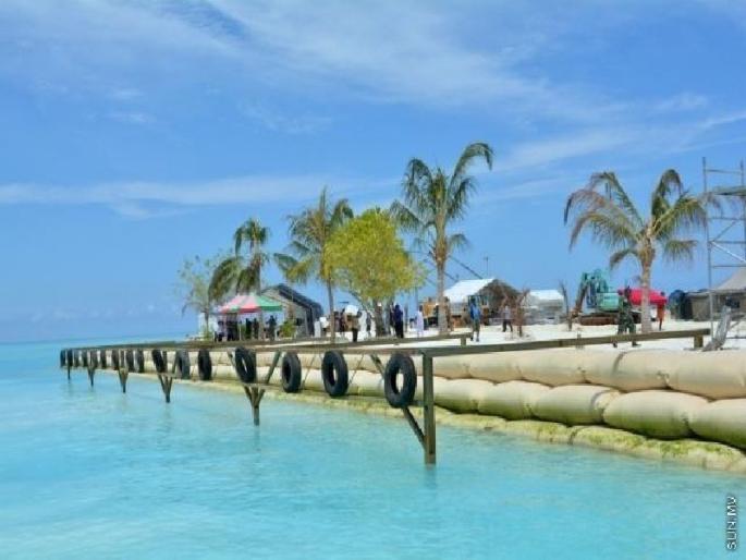 Another blow to Maldives, which tilted towards China ... asked Indian troops to withdraw | चीनकडे झुकलेल्या मालदीवचा आणखी एक झटका... भारतीय सैन्याला माघारी बोलवण्यास सांगितले Another blow to Maldives, which tilted towards China ... asked Indian troops to withdraw | चीनकडे झुकलेल्या मालदीवचा आणखी एक झटका... भारतीय सैन्याला माघारी बोलवण्यास सांगितले