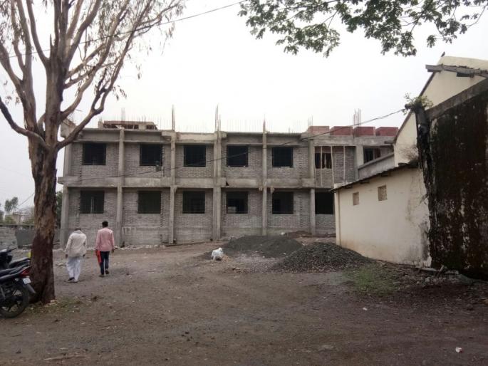 Spacious administrative buildings standing in Malegaon! | मालेगावात उभ्या होताहेत प्रशस्त प्रशासकीय इमारती! Spacious administrative buildings standing in Malegaon! | मालेगावात उभ्या होताहेत प्रशस्त प्रशासकीय इमारती!